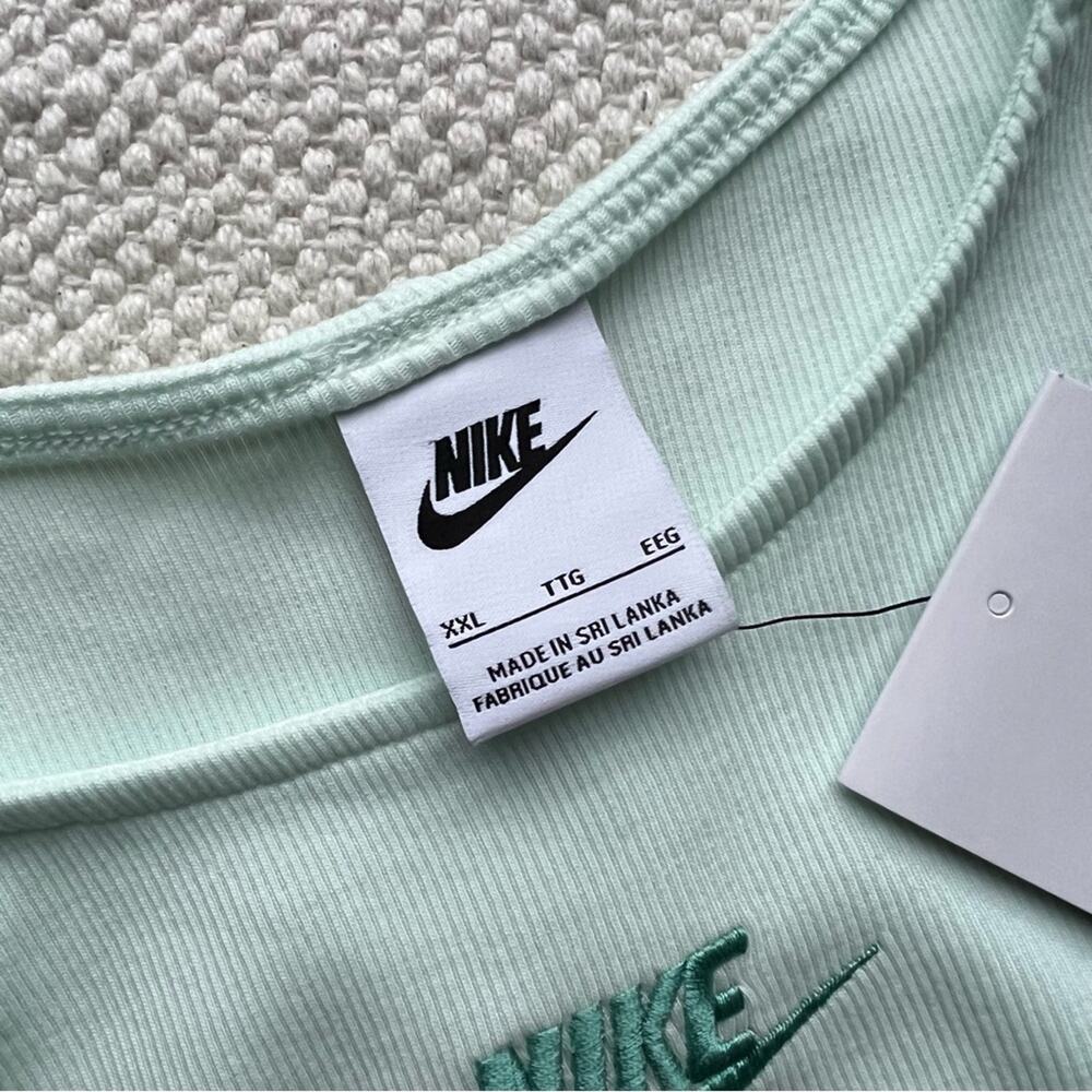 Nike Air Barely Green Washed Teal Ribbed Cropped Tank Top Women’s XXL - Picture 8 of 12